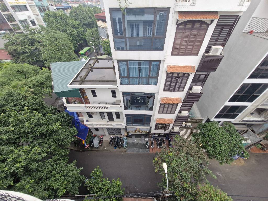 Bán nhà Đền Lừ 1 - diện tích 50m2 6 tầng - Ô chờ thang máy - giá 26,8 tỷ