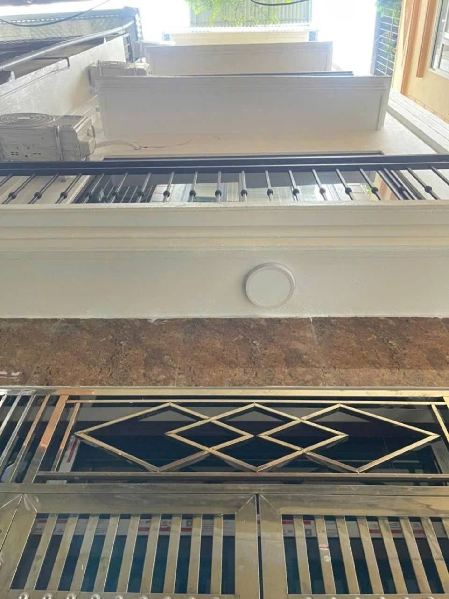 Bán nhà Định Công - diện tích 34m2 5 tầng - Full công năng - giá 10,2 tỷ