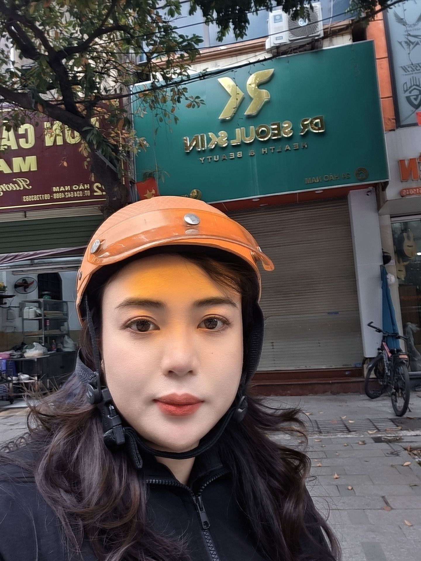 Bán nhà Hào Nam - diện tích 43m2 4 tầng - mặt phố kinh doanh cực tốt - giá 25 tỷ