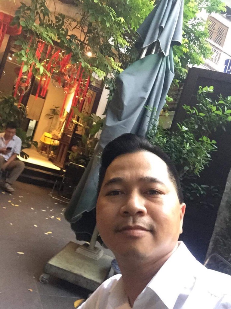 Bán nhà 77 Phố 8-3 - diện tích 106m2 3 tầng - CĂN GÓC MẶT PHỐ CHỢ - giá 32 tỷ