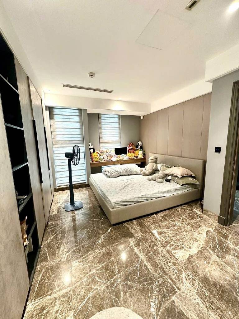 Bán nhà Huỳnh Thúc Kháng - diện tích 300m2 10 tầng - Biệt thự trên cao độc nhất - giá 58 tỷ