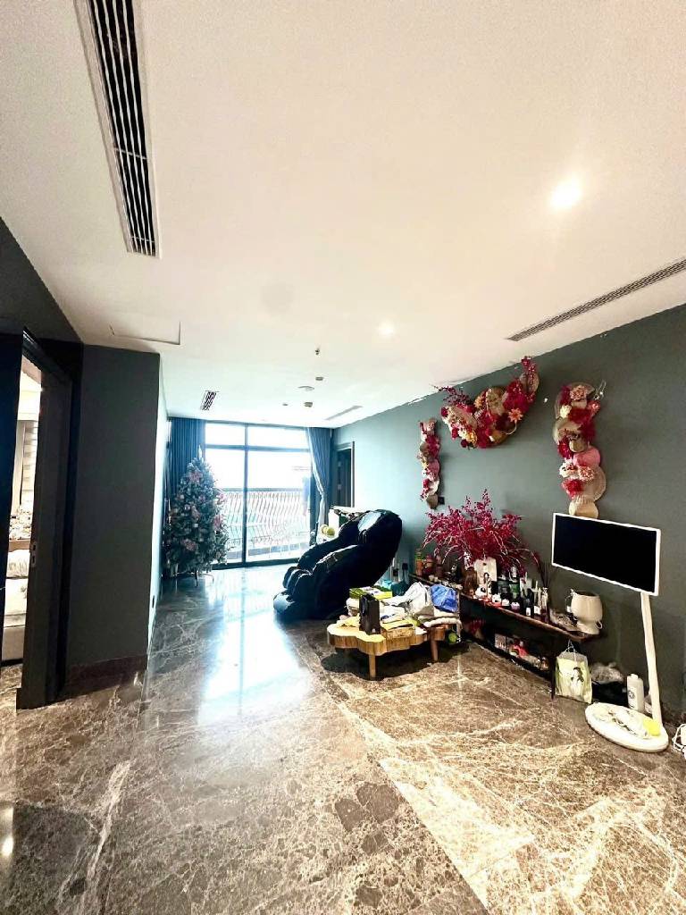 Bán nhà Huỳnh Thúc Kháng - diện tích 300m2 10 tầng - Biệt thự trên cao độc nhất - giá 58 tỷ