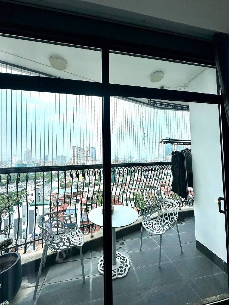 Bán nhà Huỳnh Thúc Kháng - diện tích 300m2 10 tầng - Biệt thự trên cao độc nhất - giá 58 tỷ