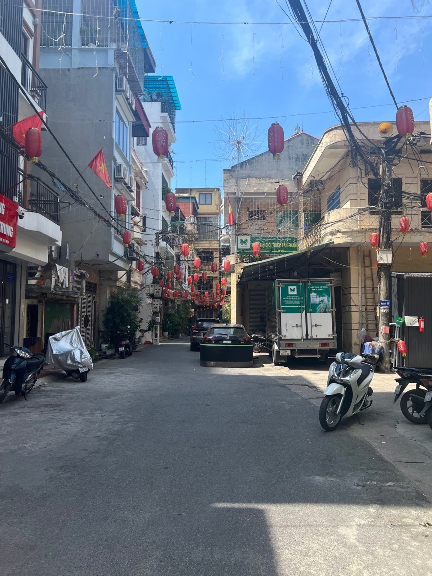 Bán nhà Minh Khai - diện tích 43m2 1 tầng - Ô TÔ TRÁNH - LÔ GÓC - giá 19,6 tỷ