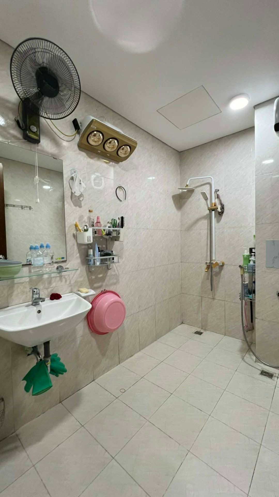 Bán nhà Nghiêm Xuân Yêm - diện tích 81m2 39 tầng - Căn hộ rộng to 3 ngủ - giá 6,6 tỷ