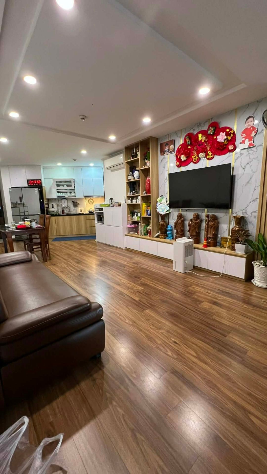 Bán nhà Nghiêm Xuân Yêm - diện tích 81m2 39 tầng - Căn hộ rộng to 3 ngủ - giá 6,6 tỷ