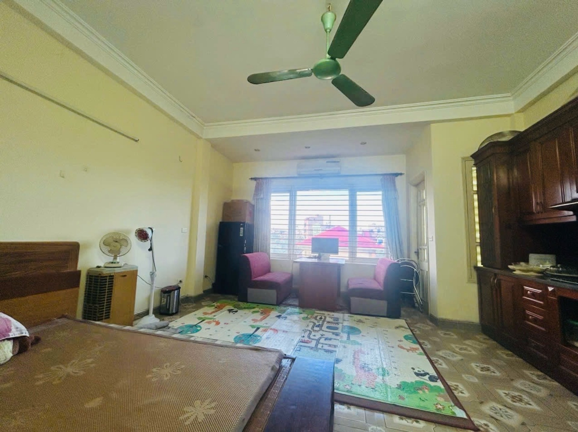 Bán nhà Hoàng Văn Thụ - diện tích 30m2 7 tầng - Ô tô tránh - giá 18,5 tỷ