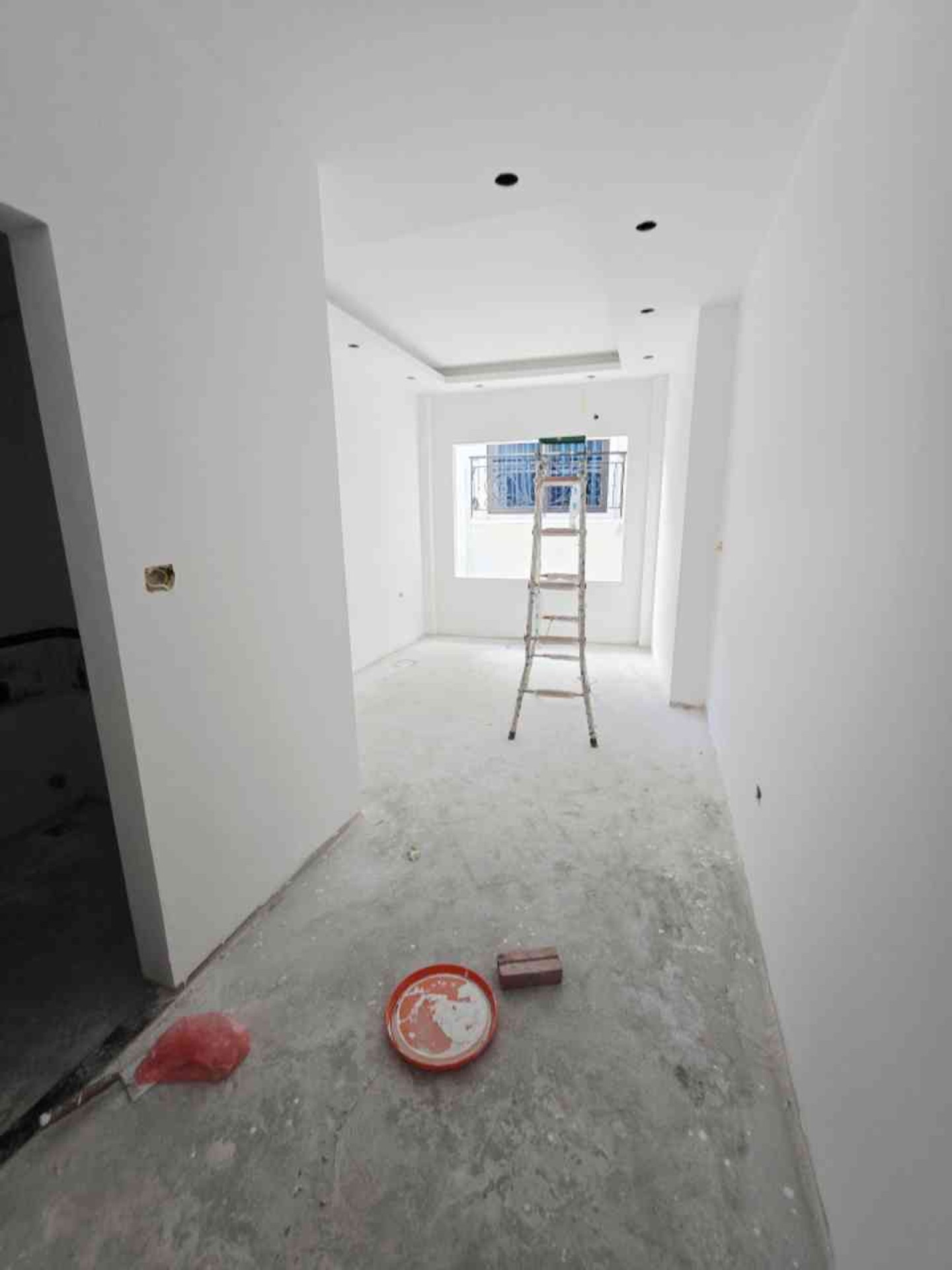 Bán nhà ngõ hòa bình - diện tích 32m2 6 tầng - thang máy - giá 8,9 tỷ