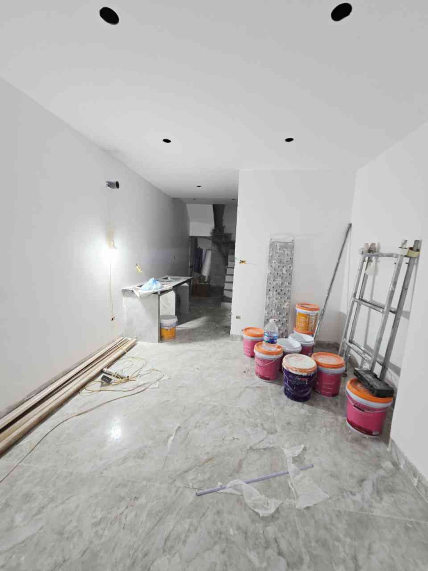 Bán nhà ngõ hòa bình - diện tích 32m2 6 tầng - thang máy - giá 8,9 tỷ