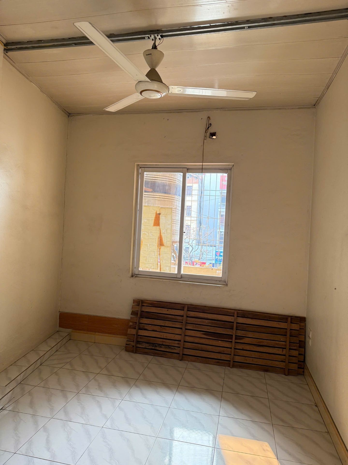 Bán nhà Giải Phóng - diện tích 43m2 3 tầng - Mặt phố mặt tiền rộng - giá 17,2 tỷ