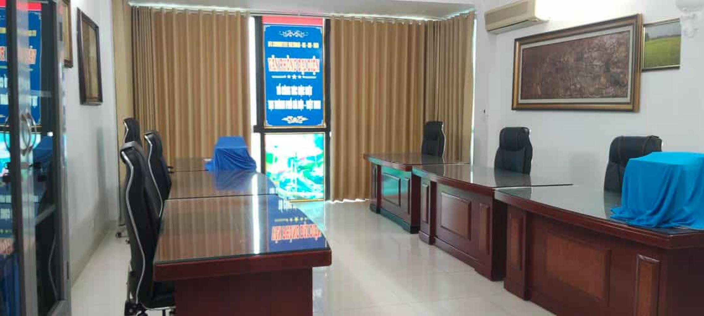 Bán nhà Hoàng Cầu - diện tích 75m2 6 tầng - Thang máy - giá Nhỉnh 48 tỷ