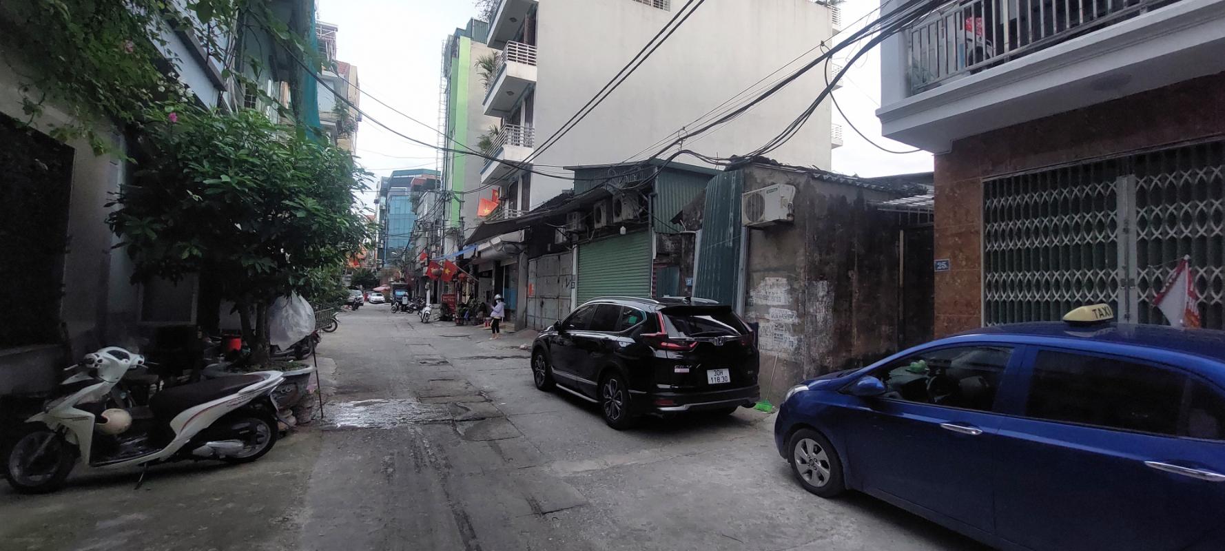 Bán nhà Giải Phóng - diện tích 80m2 5 tầng - Đất - giá 25 tỷ