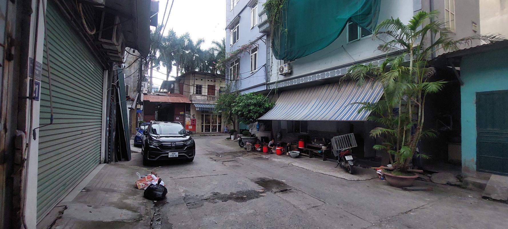 Bán nhà Giải Phóng - diện tích 80m2 5 tầng - Đất - giá 25 tỷ