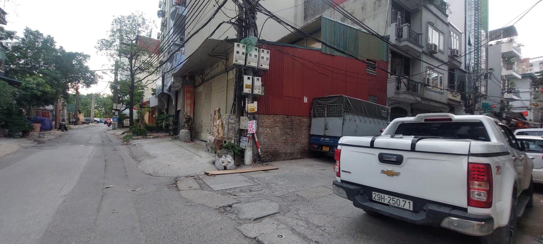 Bán nhà Giải Phóng - diện tích 80m2 5 tầng - Đất - giá 25 tỷ