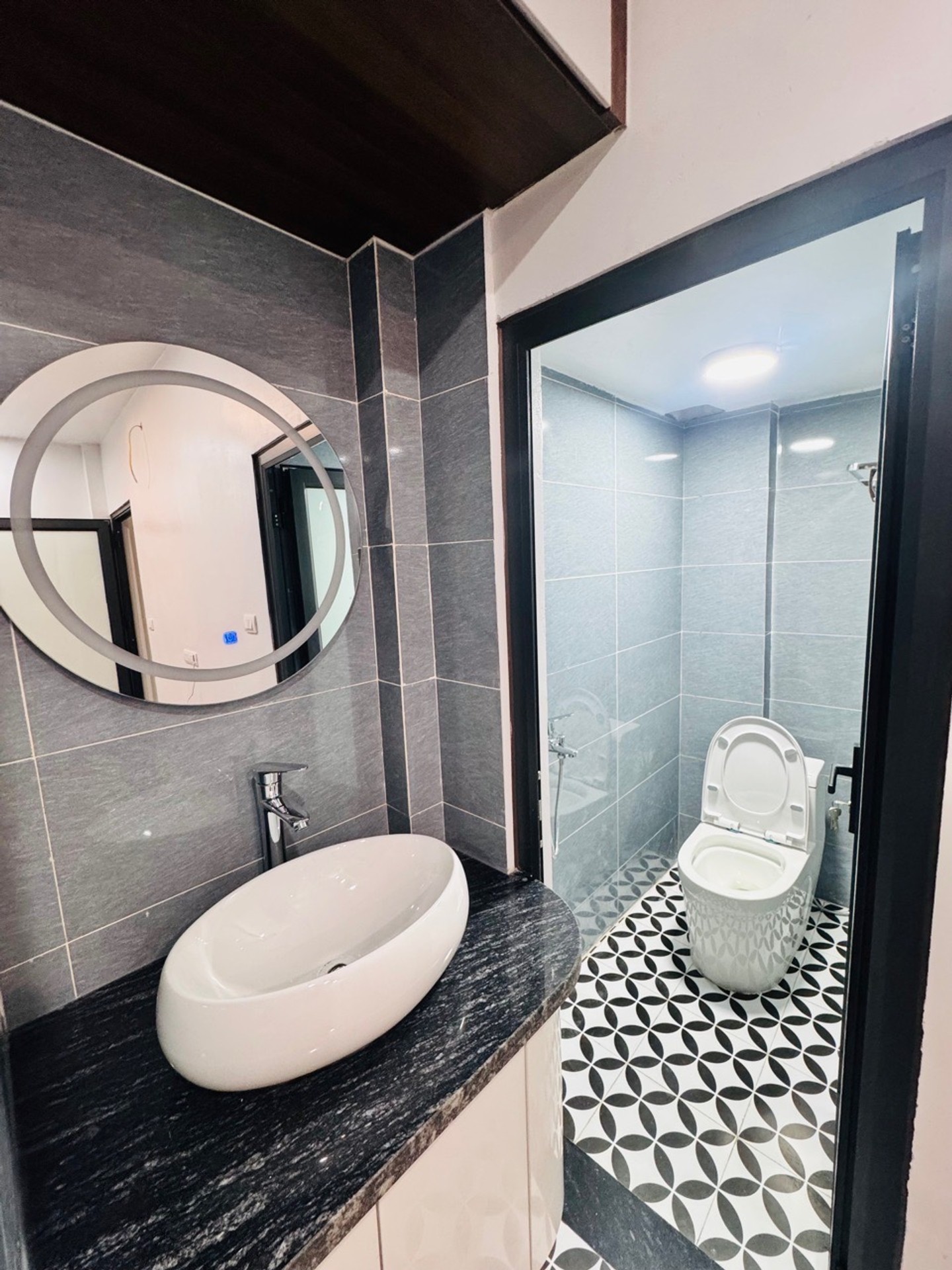 Bán nhà Vĩnh Hưng - diện tích 25m2 4 tầng - Nhà mới tinh, ô tô đỗ cửa - giá 7,25 tỷ