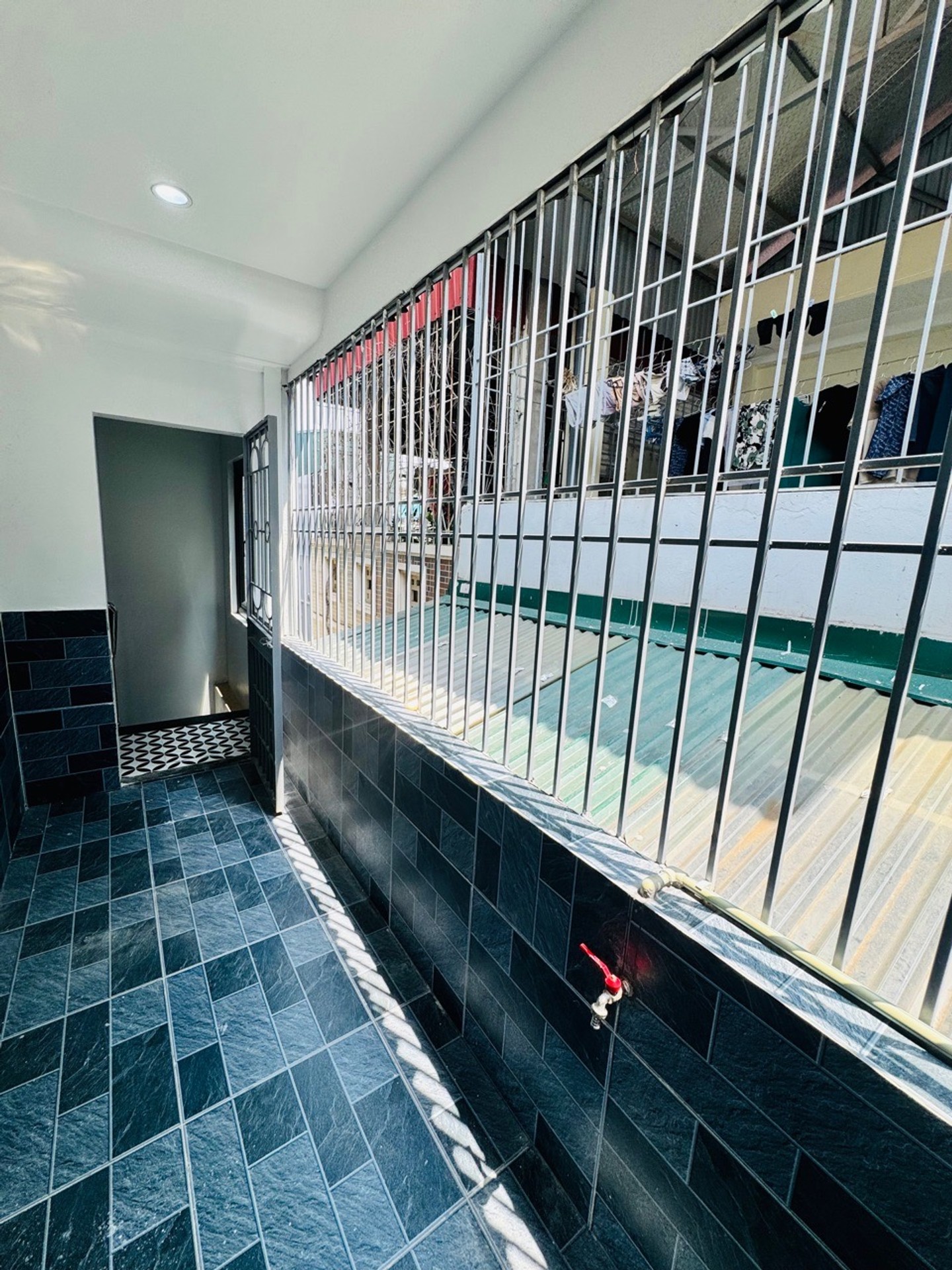 Bán nhà Vĩnh Hưng - diện tích 25m2 4 tầng - Nhà mới tinh, ô tô đỗ cửa - giá 7,25 tỷ