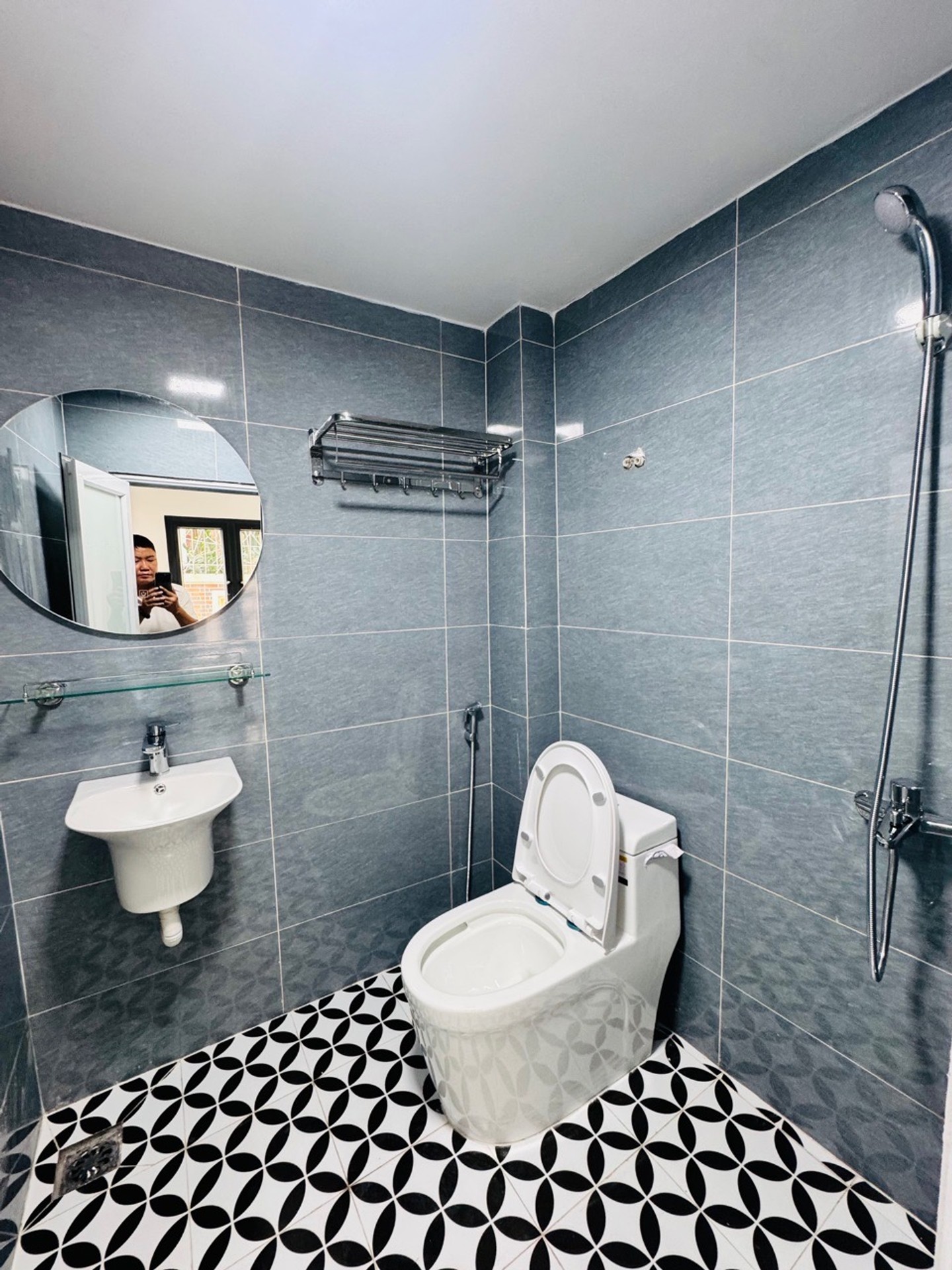 Bán nhà Vĩnh Hưng - diện tích 25m2 4 tầng - Nhà mới tinh, ô tô đỗ cửa - giá 7,25 tỷ