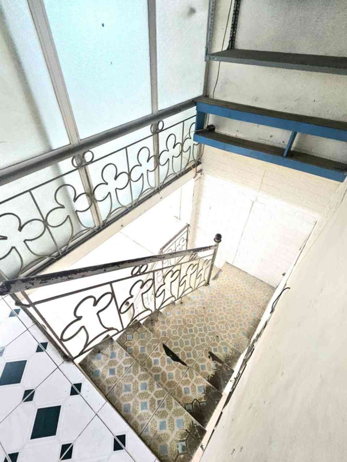 Bán nhà Vũ Tông Phan - diện tích 32m2 2 tầng - Lô góc, kinh doanh đỉnh - giá 3,3 tỷ
