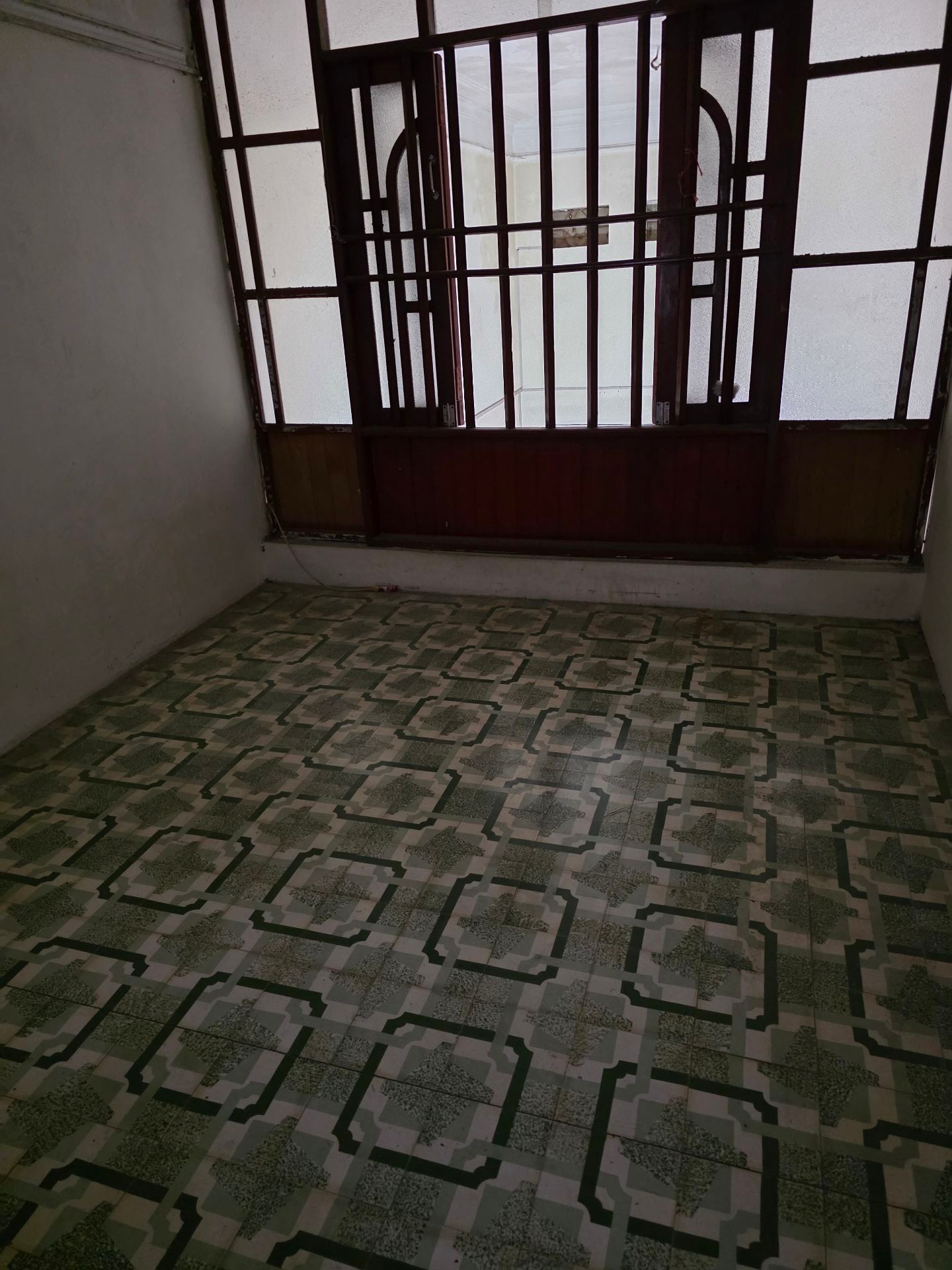 Bán nhà Tam Trinh - diện tích 34m2 3 tầng - Ô tô tránh - giá 10,9 tỷ