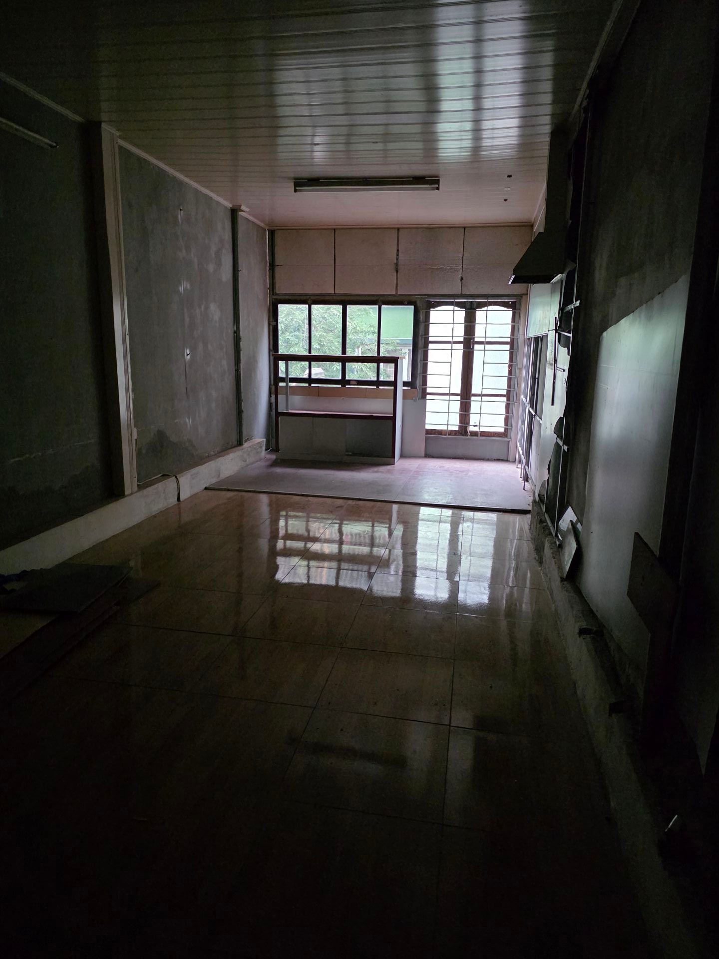 Bán nhà Tam Trinh - diện tích 34m2 3 tầng - Ô tô tránh - giá 10,9 tỷ
