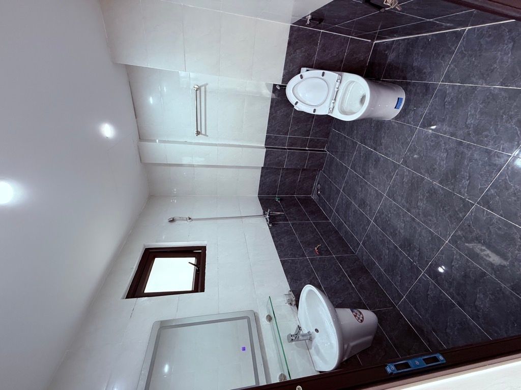 Bán nhà Hoàng Mai - diện tích 30m2 5 tầng - Lô góc - giá 5,98 tỷ