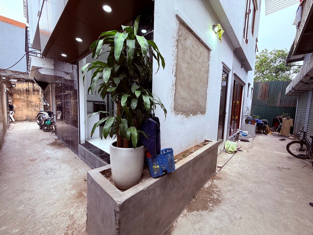 Bán nhà Hoàng Mai - diện tích 30m2 5 tầng - Lô góc - giá 5,98 tỷ