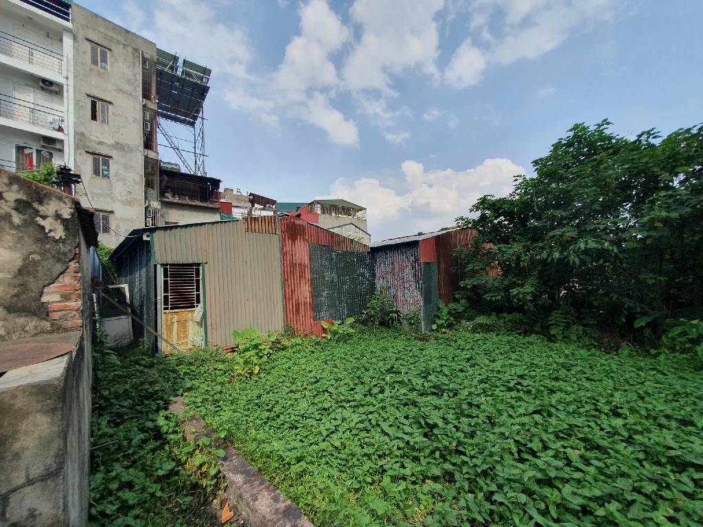 Bán nhà Hoàng Mai - diện tích 225.4m2 1 tầng - Ngõ 120 Hoàng Mai - giá 40,57 tỷ