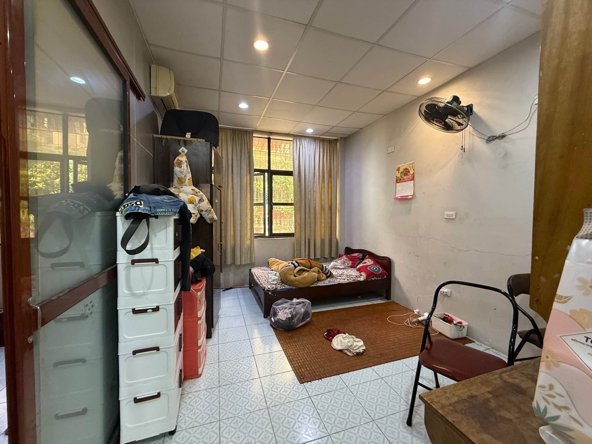 Bán nhà Nguyễn Đức Cảnh - diện tích 48m2 2 tầng - Nhà mặt phố, ô tô đỗ cửa - giá 4,5 tỷ