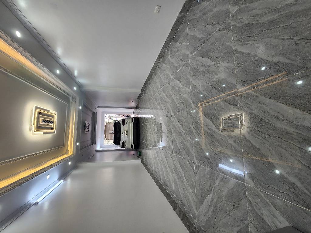 Bán nhà Ngũ Nhạc - diện tích 58m2 5 tầng - Ô tô tránh - giá 17 tỷ