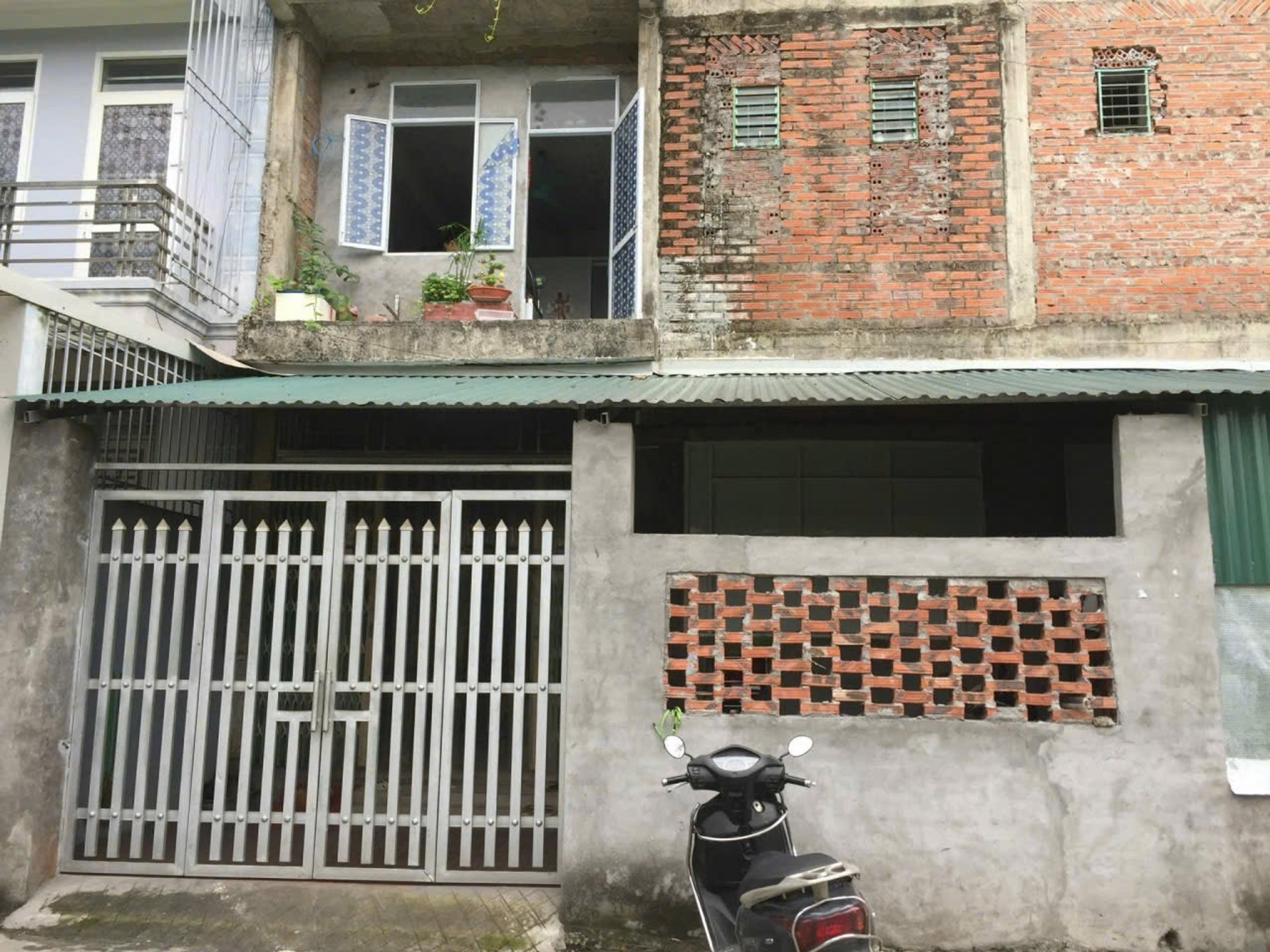 Bán nhà Ngõ 3 ô tô tránh - diện tích 113.5m2 5 tầng - Lô góc 2 mặt thoáng - giá 32 tỷ