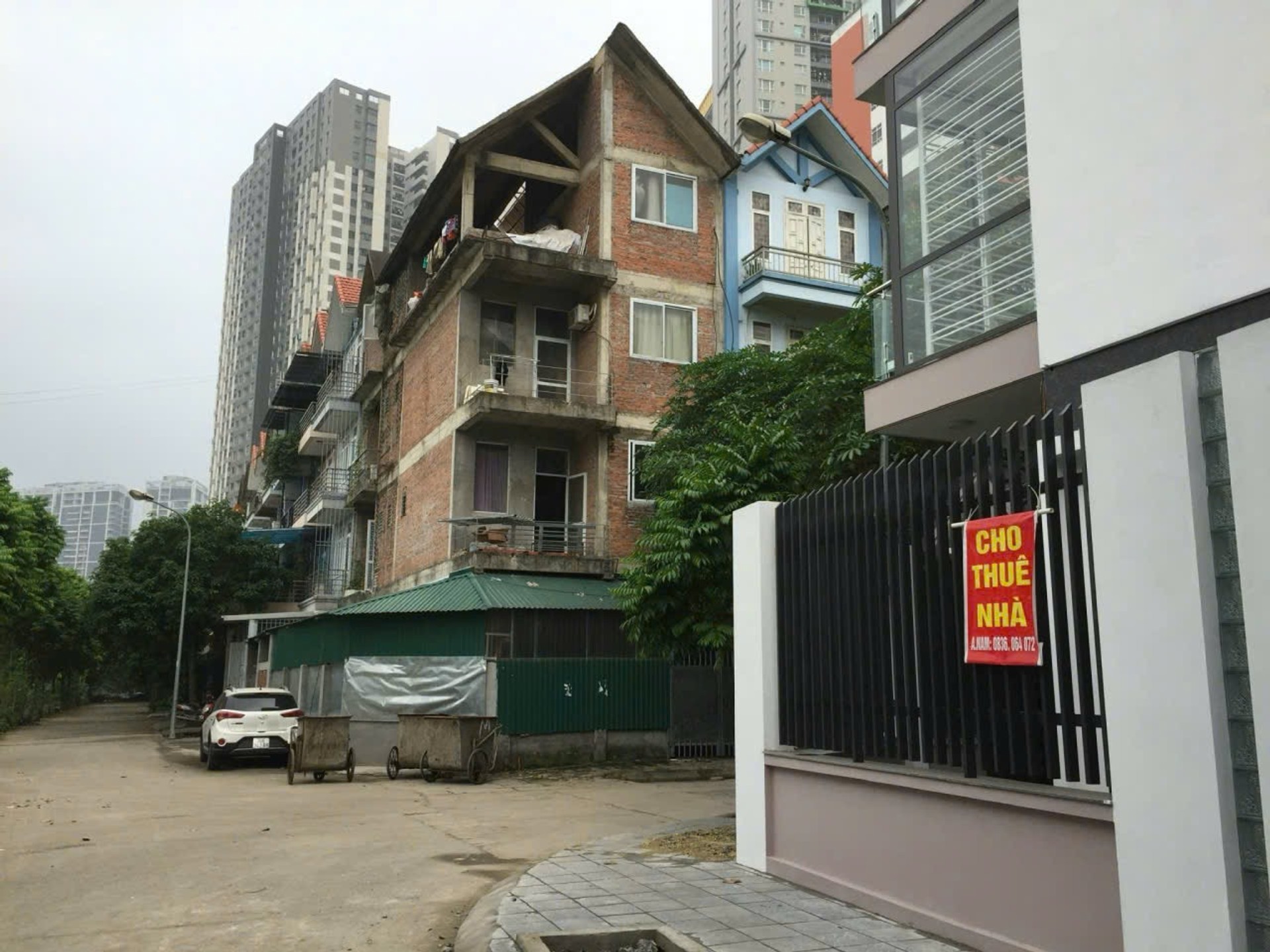 Bán nhà Ngõ 3 ô tô tránh - diện tích 113.5m2 5 tầng - Lô góc 2 mặt thoáng - giá 32 tỷ