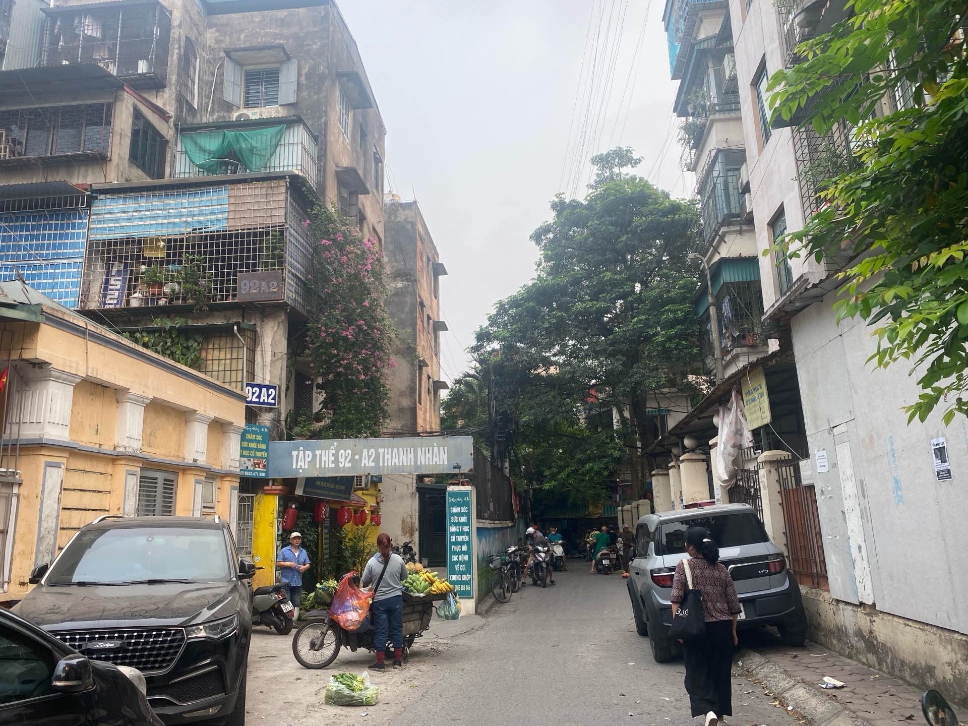 Bán nhà Thanh Nhàn - diện tích 74m2 1 tầng - Ô tô đỗ cửa - giá 6,38 tỷ