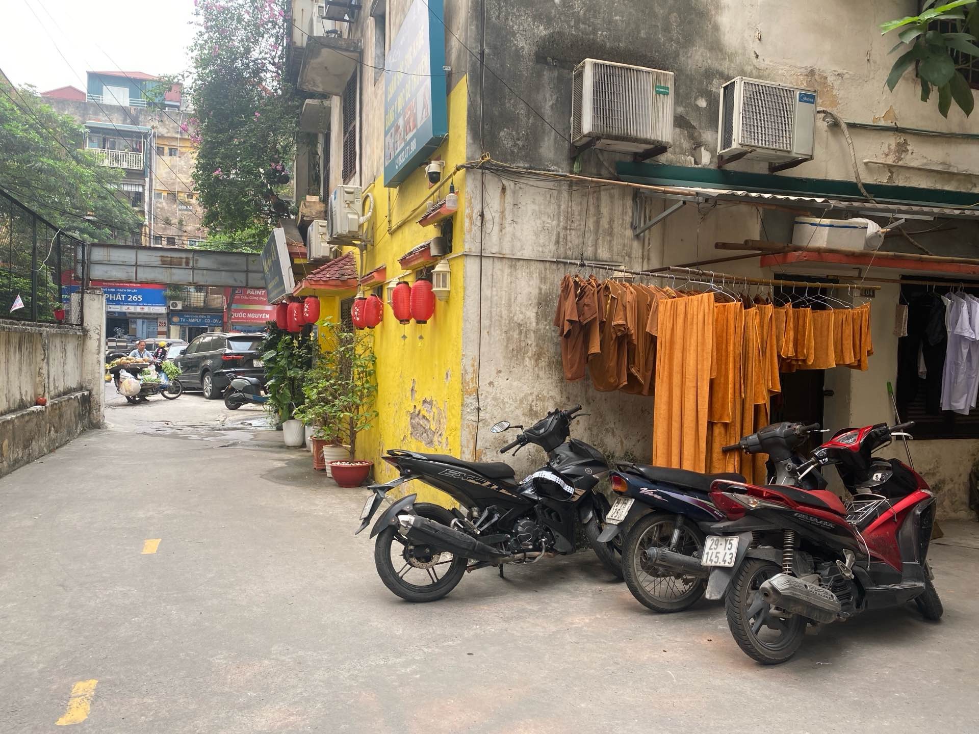 Bán nhà Thanh Nhàn - diện tích 74m2 1 tầng - Ô tô đỗ cửa - giá 6,38 tỷ