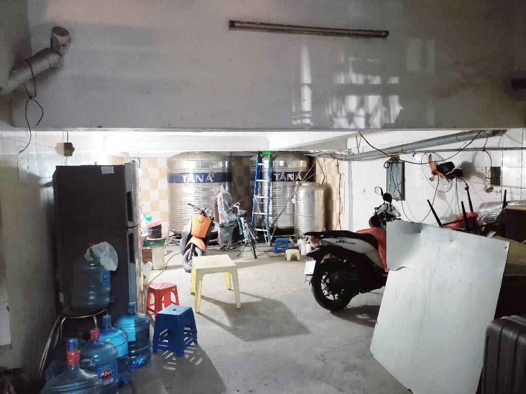 Bán nhà La Thành - diện tích 60m2 6 tầng - MẶT PHỐ - VỈA HÈ - KINH DOANH SẦM UẤT - giá 35,8 tỷ