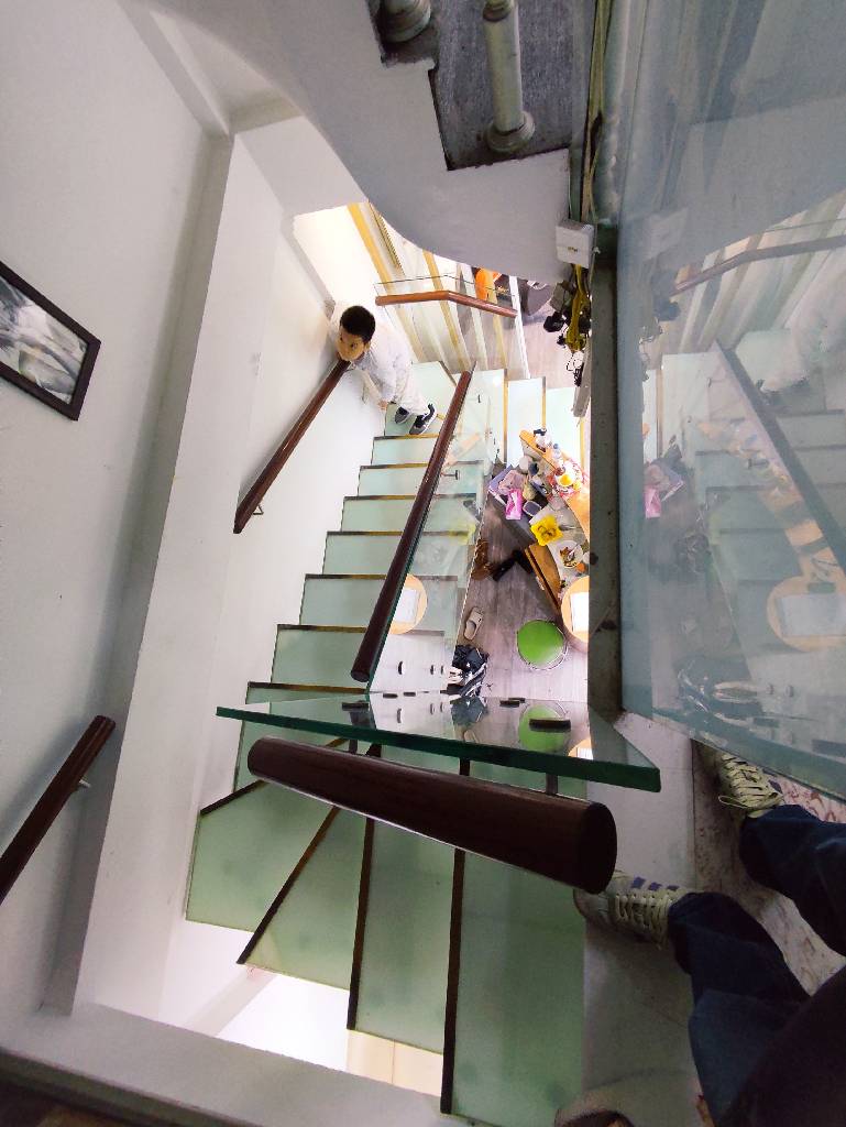 Bán nhà La Thành - diện tích 60m2 6 tầng - MẶT PHỐ - VỈA HÈ - KINH DOANH SẦM UẤT - giá 35,8 tỷ