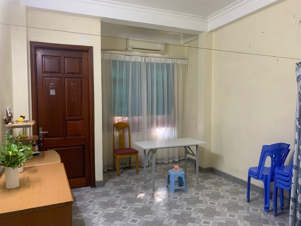 Bán nhà Vũ Tông Phan - diện tích 53m2 7 tầng - MẶT PHỐ VIP - HOA HẬU GIỮA LÒNG THỦ ĐÔ - giá 31 tỷ