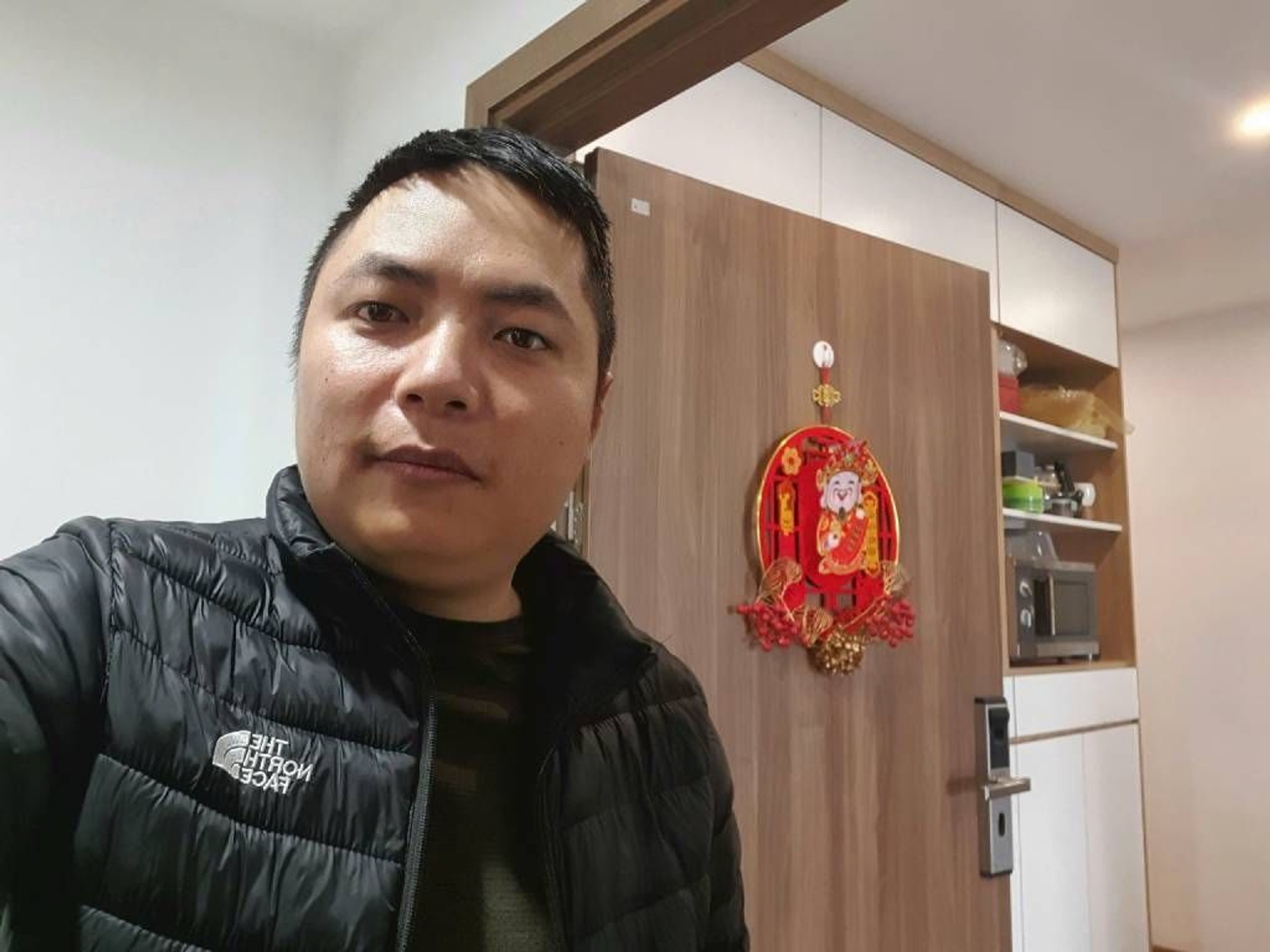 Bán nhà Hoàng Mai - diện tích 97m2 26 tầng - Sổ đỏ chính chủ - giá 8,7 tỷ