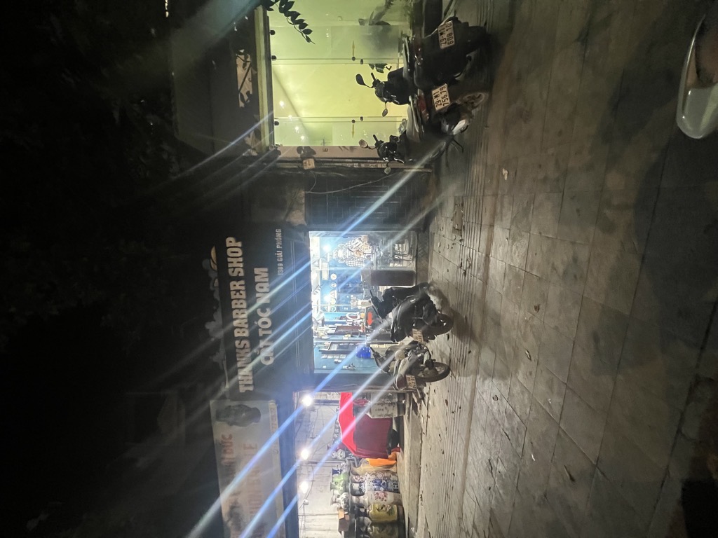 Bán nhà Giải Phóng - diện tích 148m2 2 tầng - Căn nhà cũ, vị trí đắc địa - giá 47 tỷ