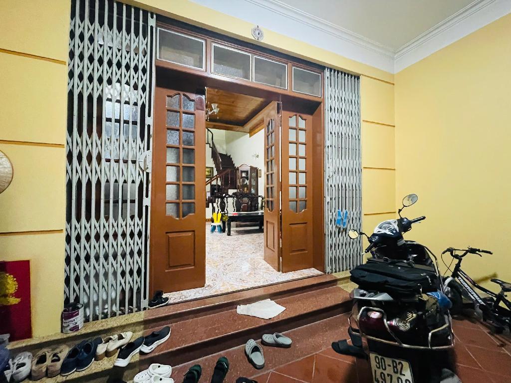 Bán nhà Trần Quang Diệu - diện tích 87m2 4 tầng - Phân lô ô tô tránh - giá 34,5 tỷ