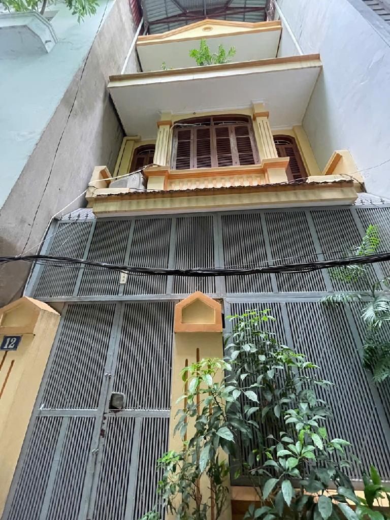 Bán nhà Trần Quang Diệu - diện tích 87m2 4 tầng - Phân lô ô tô tránh - giá 34,5 tỷ