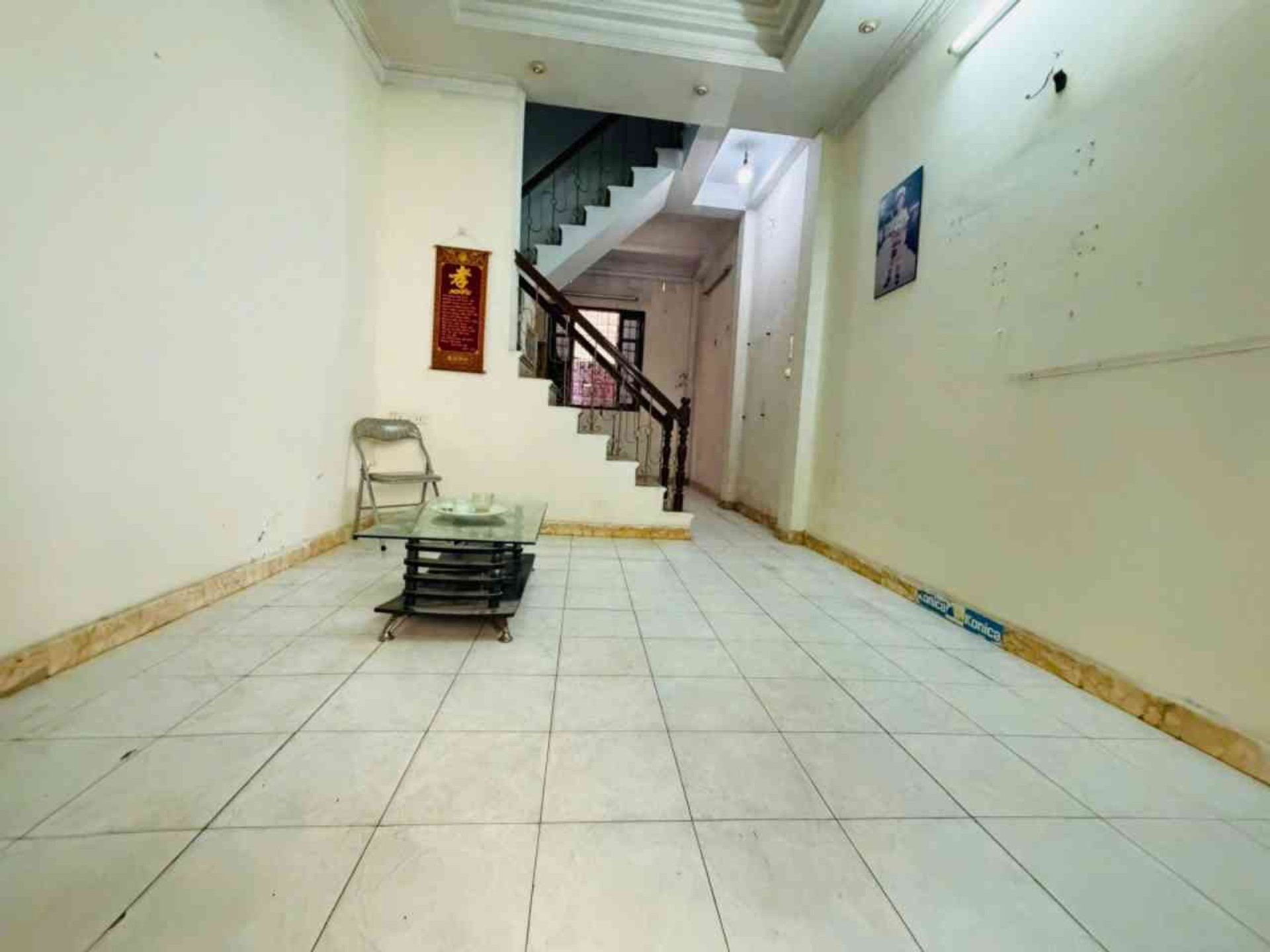 Bán nhà Đê La Thành - diện tích 31m2 4 tầng - Ô tô lý thuyết - giá 10,6 tỷ