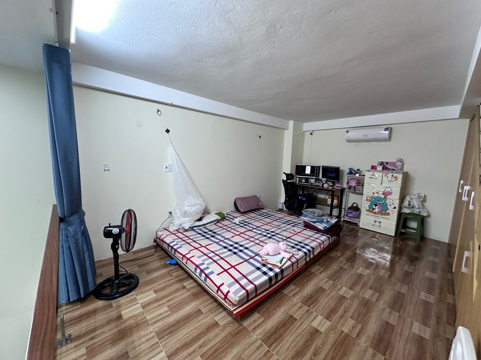 Bán nhà Lê Trọng Tấn - diện tích 40m2 3 tầng - Nhà đẹp mới xây - giá 3,7 tỷ