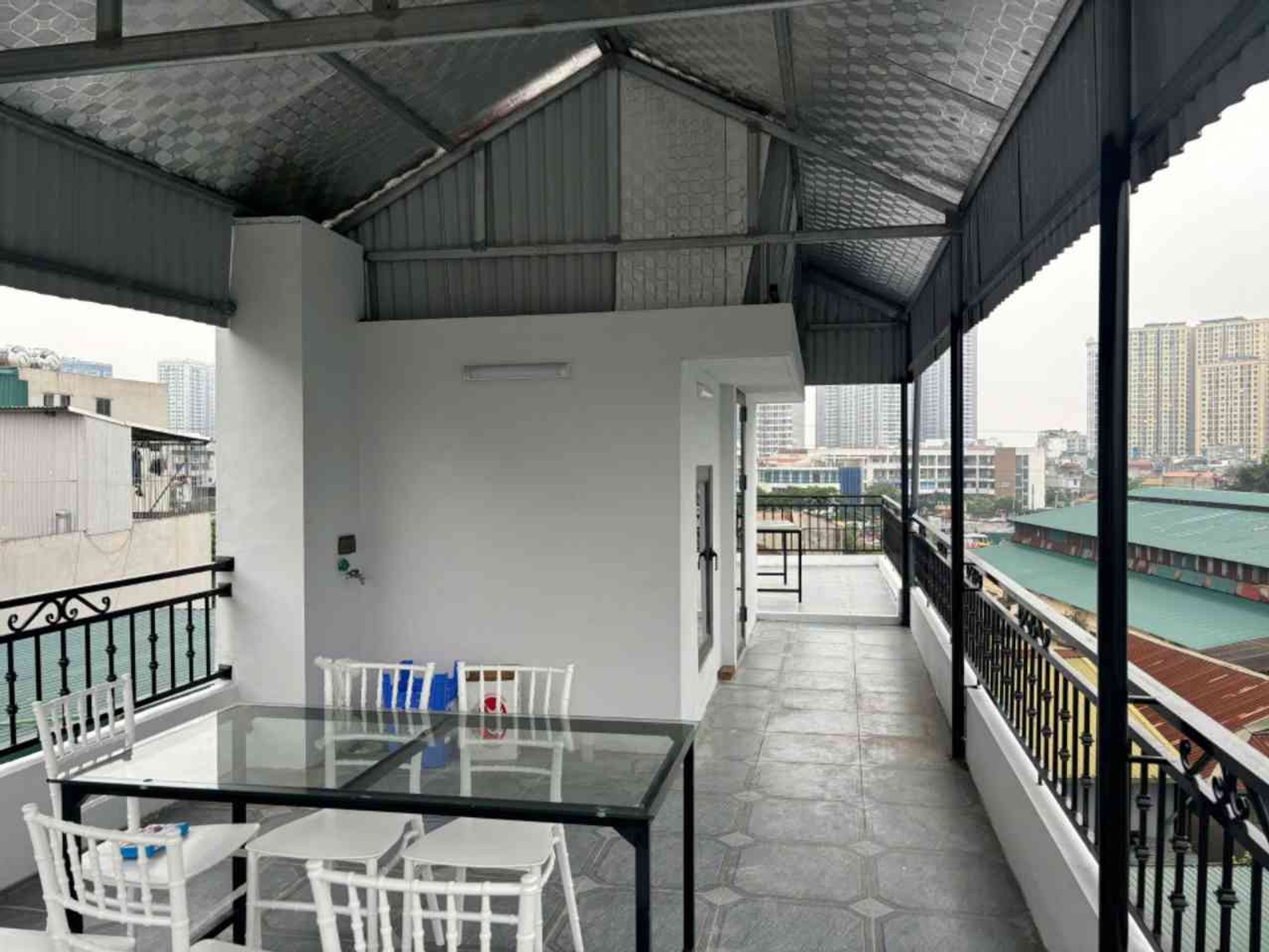Bán nhà Minh Khai - diện tích 56m2 6 tầng - Ô tô đỗ cửa - giá 14,9 tỷ