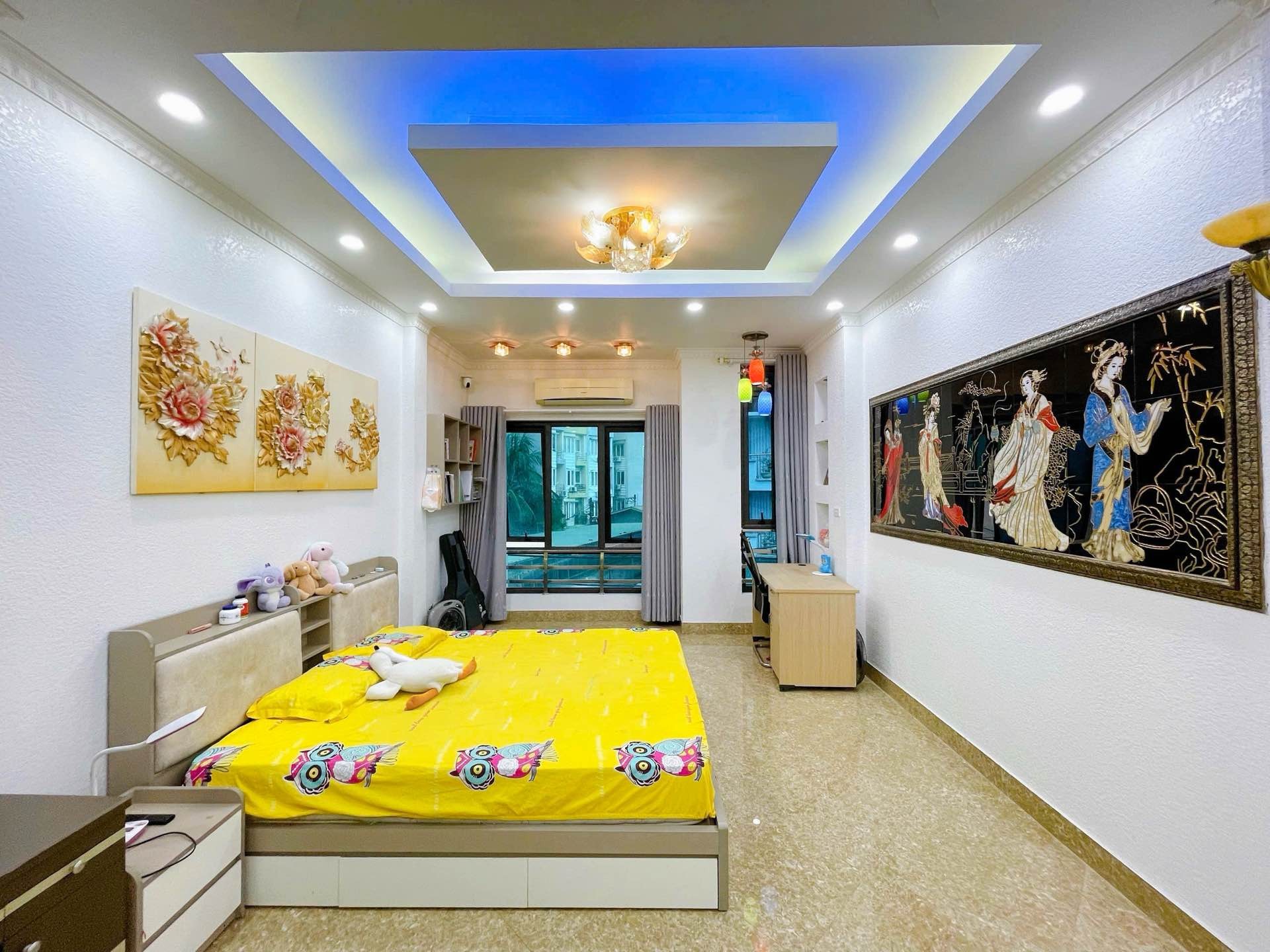 Bán nhà Đại Đồng - diện tích 85m2 5 tầng - Ô tô tránh - giá 19,5 tỷ