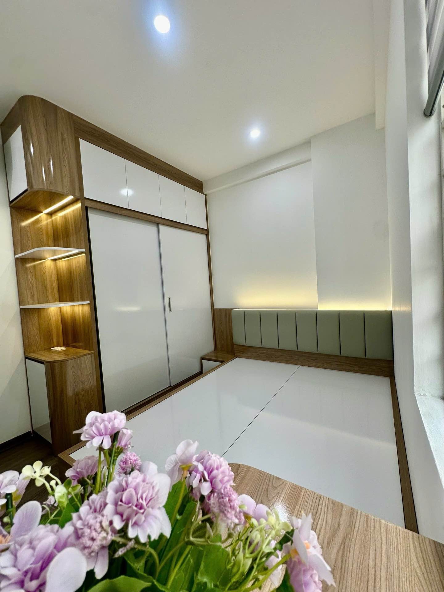 Bán nhà Linh Đàm - diện tích 50m2 1 tầng - Căn hộ chung cư nhỏ tiền - giá 4,8 tỷ