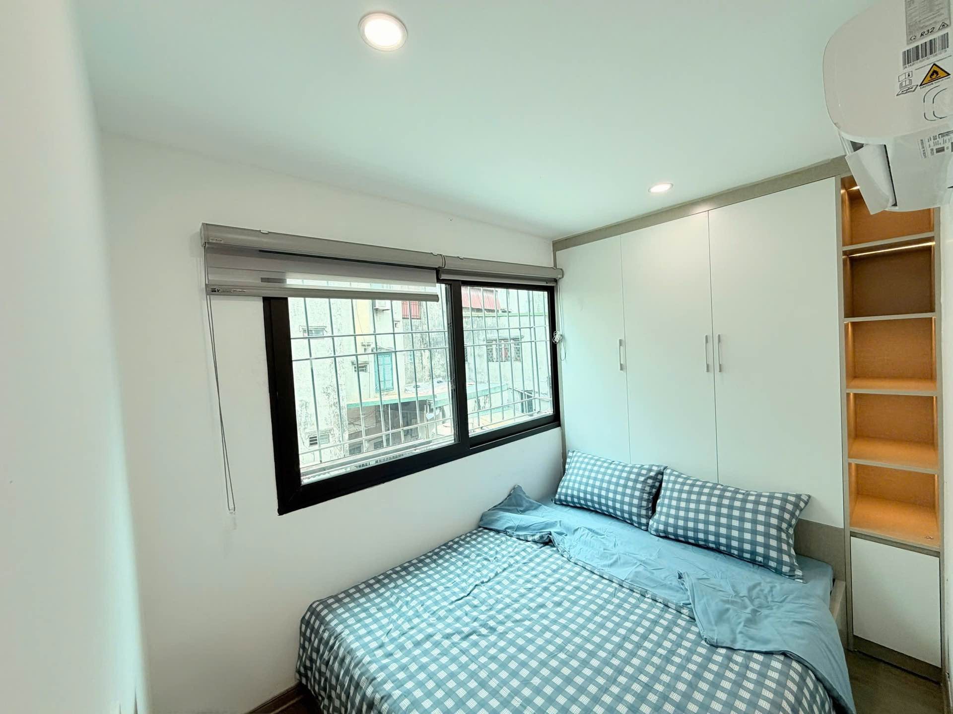 Bán nhà Phố 8/3 - diện tích 60m2 1 tầng - Căn hộ tập thể Dệt 8-3 - giá 3,29 tỷ
