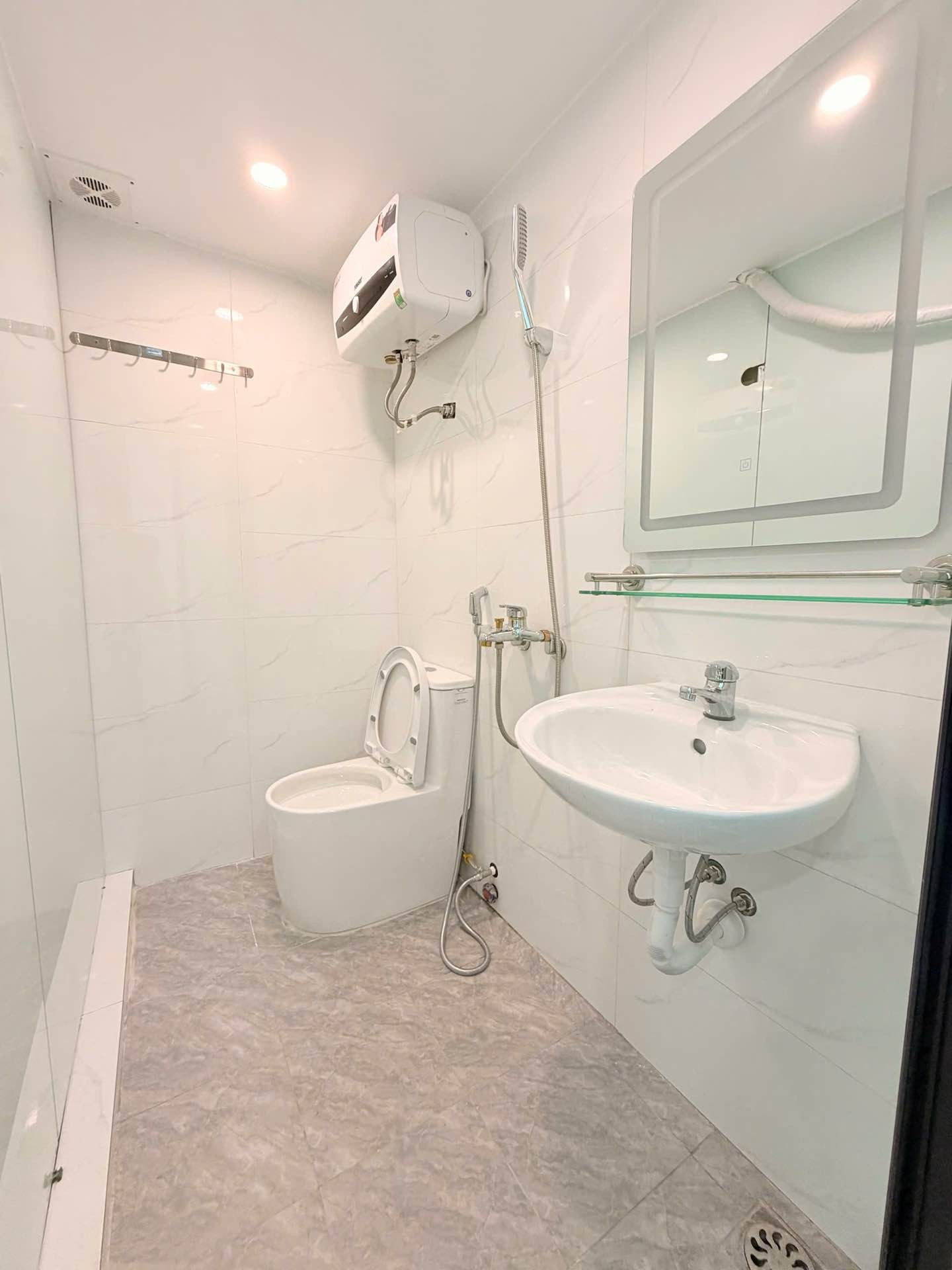 Bán nhà Phố 8/3 - diện tích 60m2 1 tầng - Căn hộ tập thể Dệt 8-3 - giá 3,29 tỷ