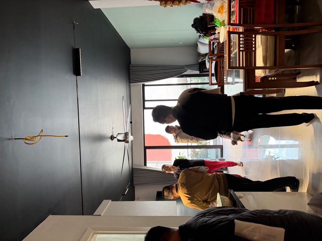 Bán nhà Bạch Đằng - diện tích 90m2 6 tầng - nhà thang máy, ô tô vào trong nhà - giá 25,86 tỷ