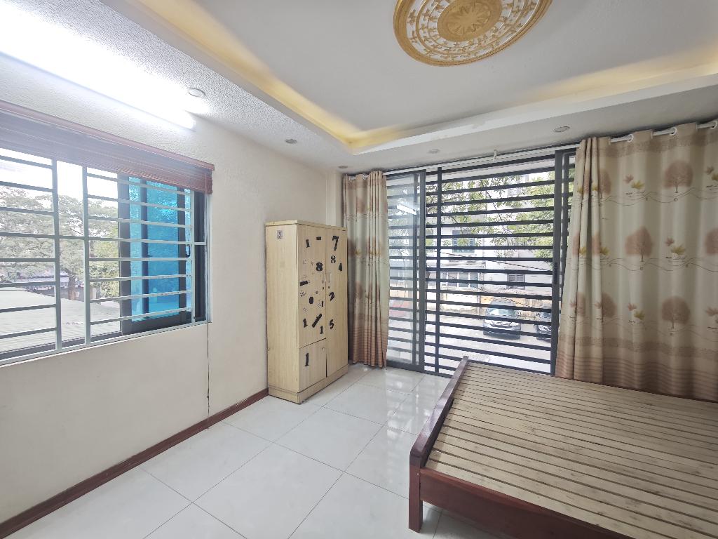 Bán nhà Phùng Khoang - diện tích 60m2 7 tầng - Nhà đẹp hiếm có - giá 28 tỷ