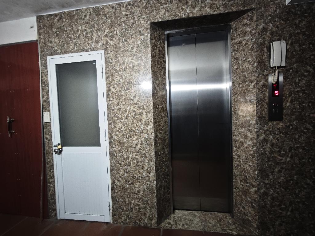 Bán nhà Phùng Khoang - diện tích 60m2 7 tầng - Nhà đẹp hiếm có - giá 28 tỷ